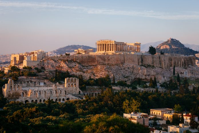 Classic_view_of_Acropolis